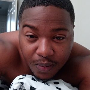 Meet your Posher, Segun